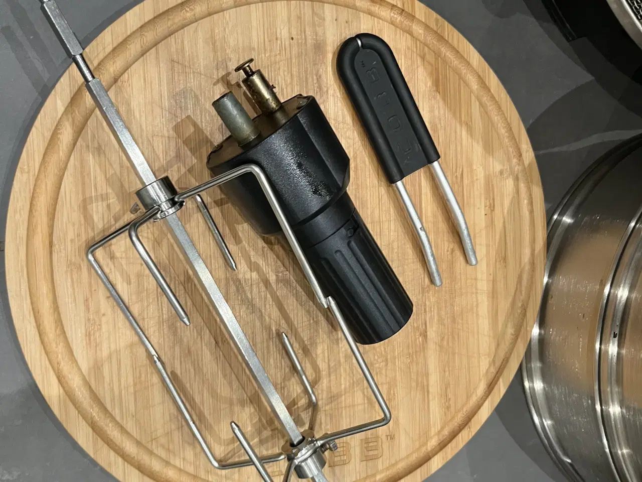 Billede 3 - Cobb gasgrill med tilbehør