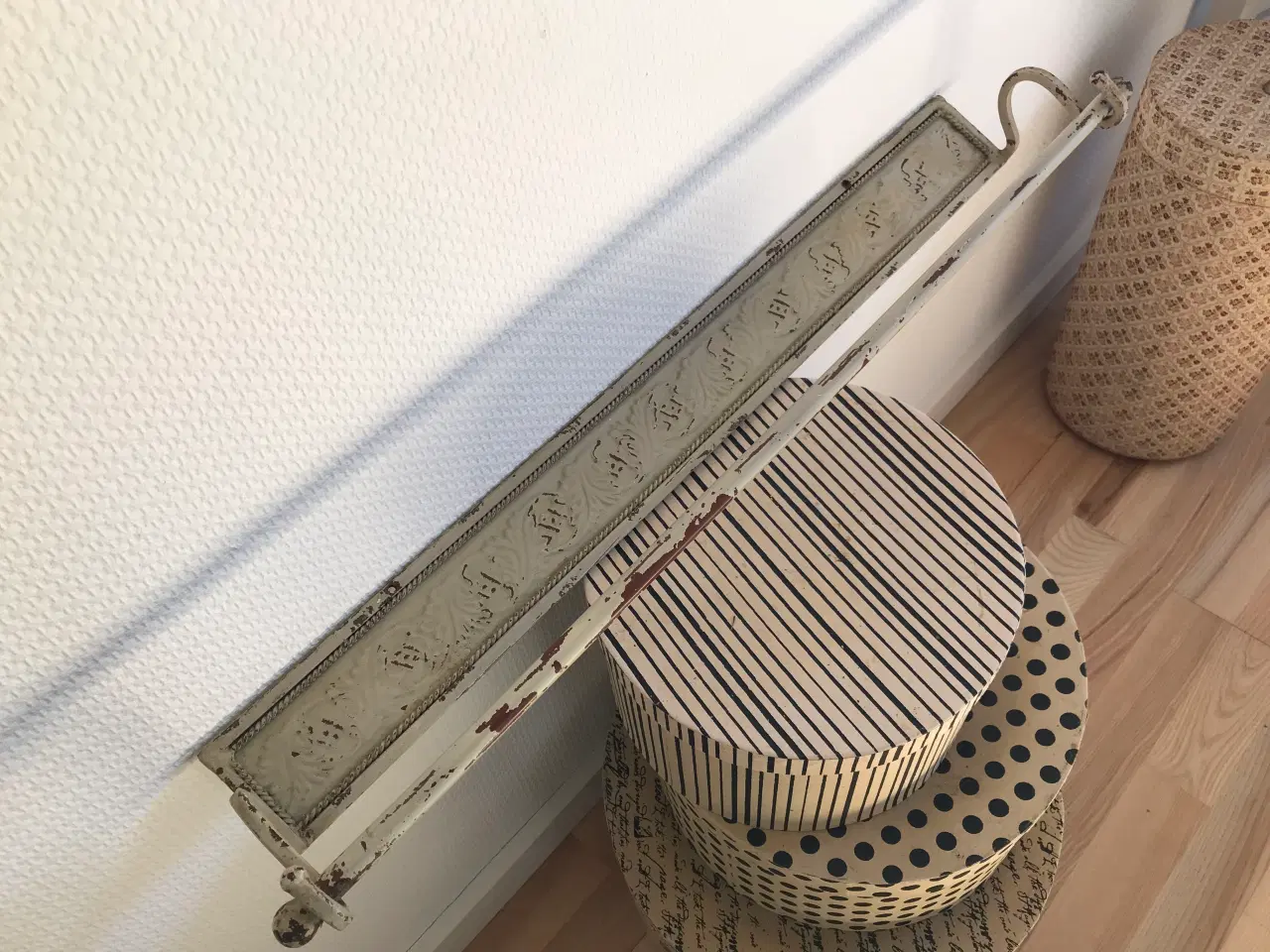 Billede 3 - Viskestykholder