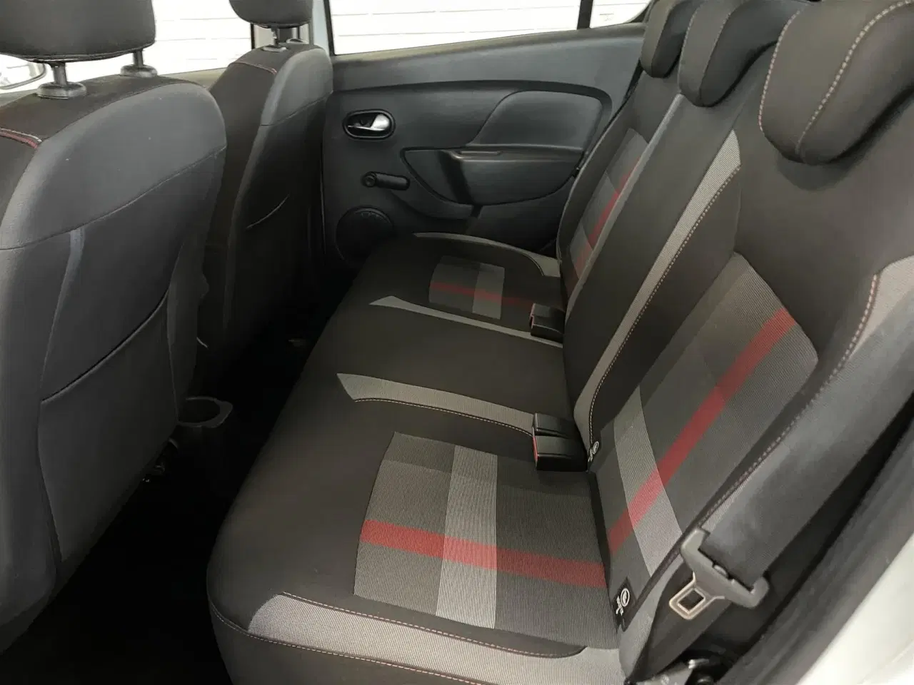 Billede 9 - Dacia Sandero 0,9 Tce Stepway Start/Stop 90HK 5d