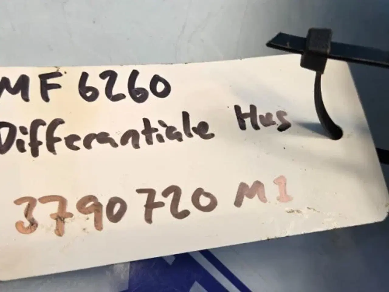 Billede 4 - Massey Ferguson 6260 Differentiale Hus 3790720M1