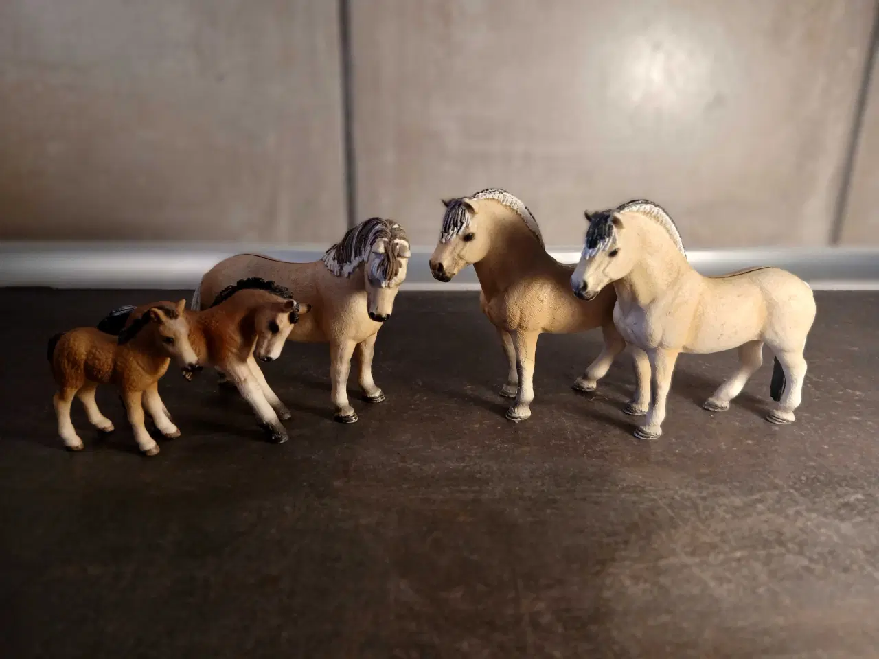 Billede 1 - Stor schleich heste samling - UDSALG 