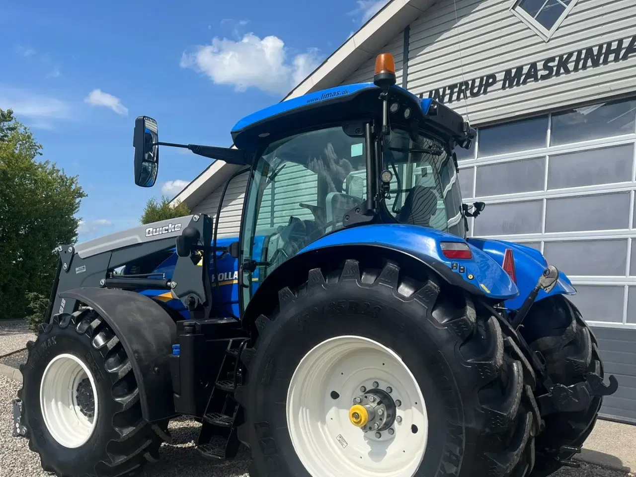 Billede 3 - New Holland T7.270 AC med frontlift og frontlæsser
