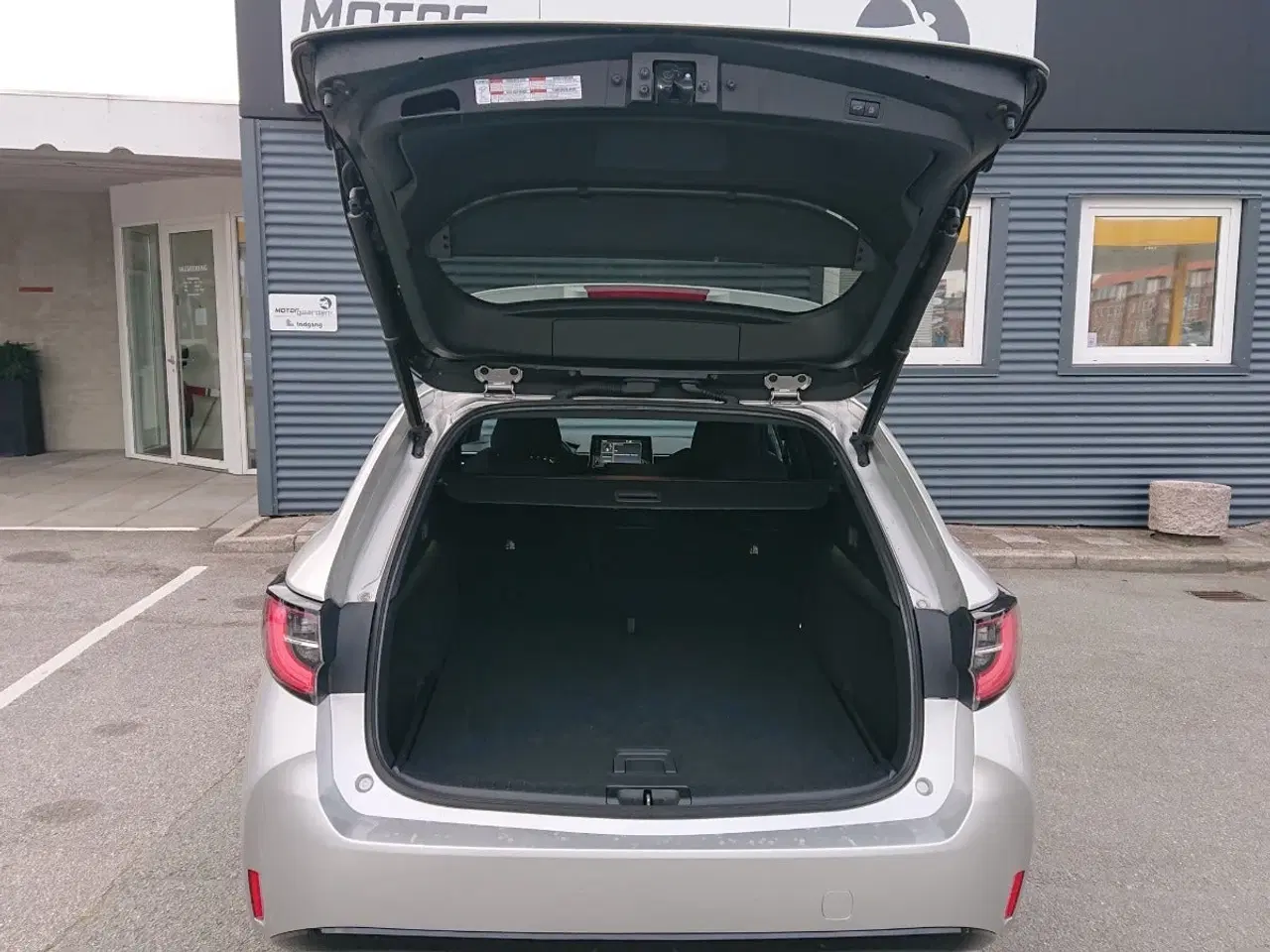 Billede 4 - Toyota Corolla 1,8 Hybrid H3 Smart Touring Sports MDS