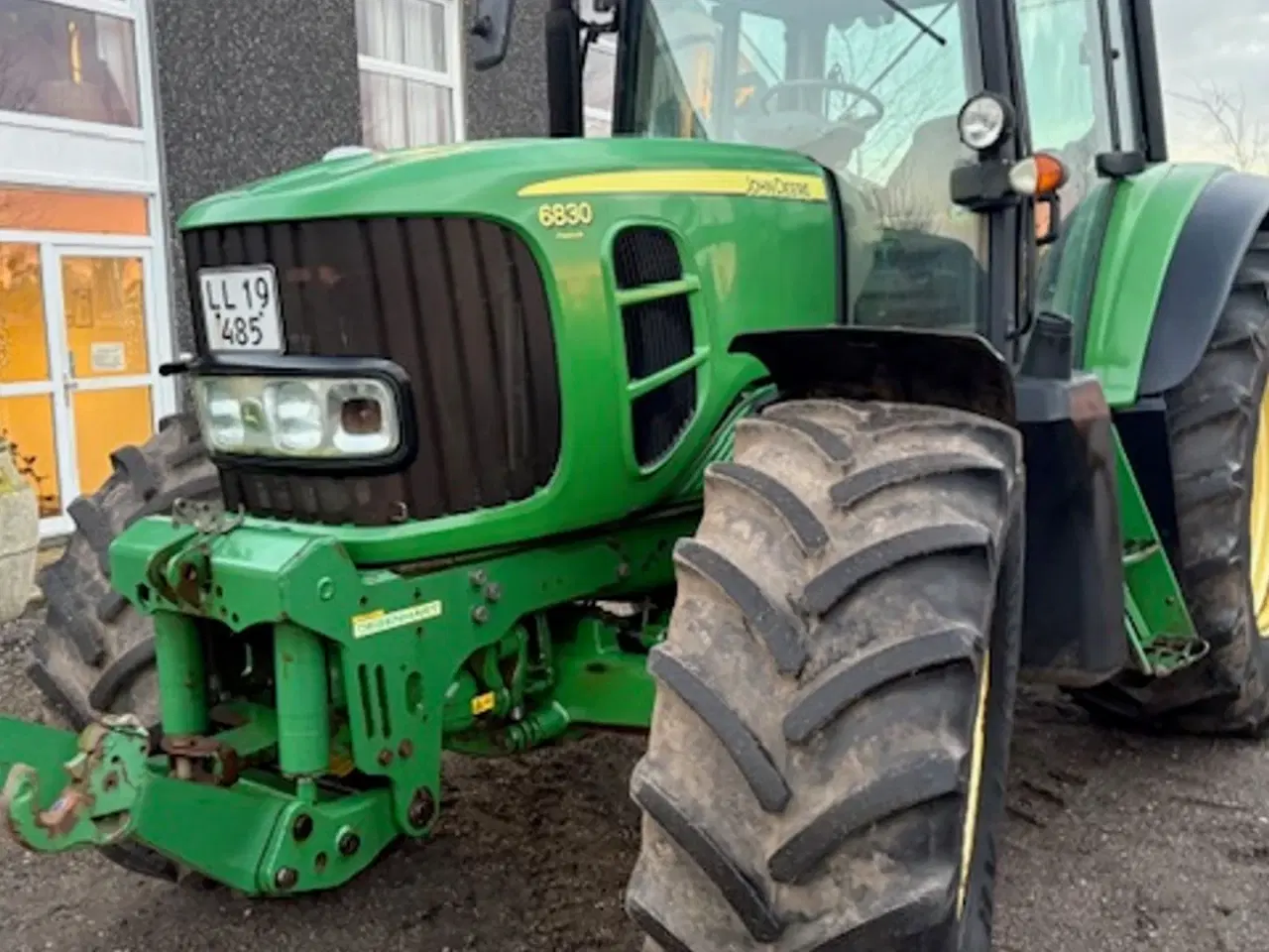 Billede 2 - John Deere 6830 PREMIUM FRONTLIFT, TLS AFF. FORAKSEL