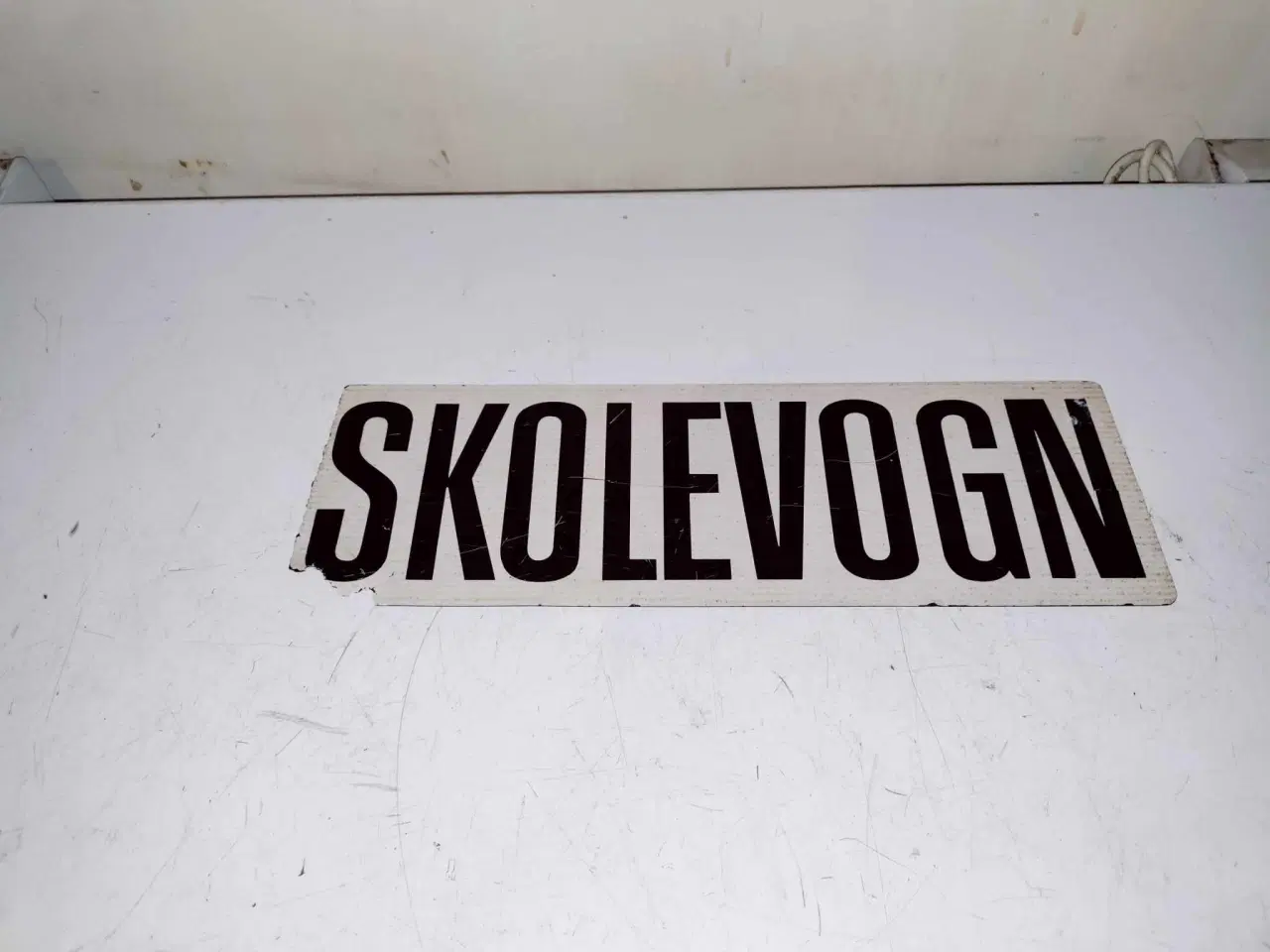 Billede 1 - fedt skolevogn skilt med magnet