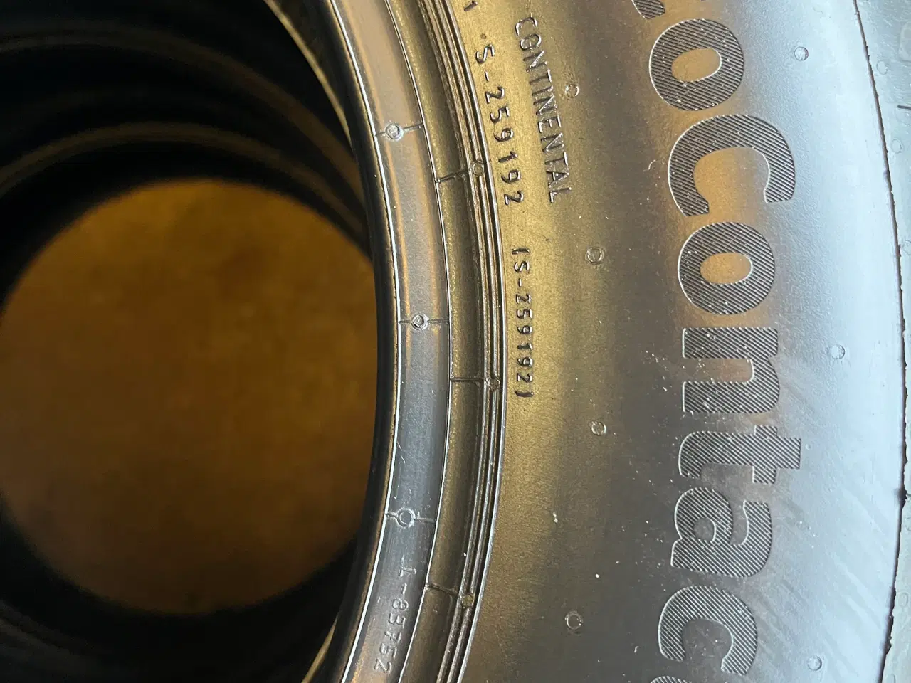 Billede 5 - Nye 185-65-15 sommerdæk. Continental.