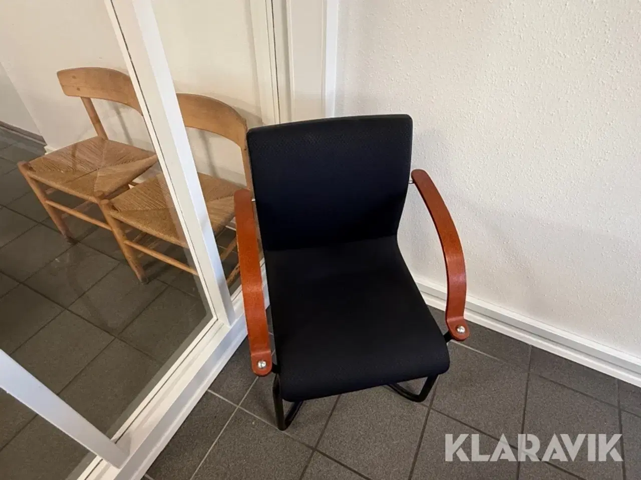 Billede 8 - Konferencebord med tilbehør