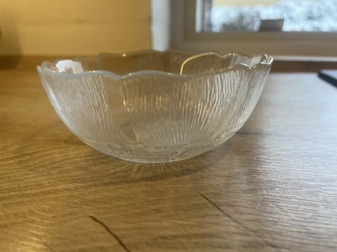 Billede 1 - Lille glas skål med mønster
