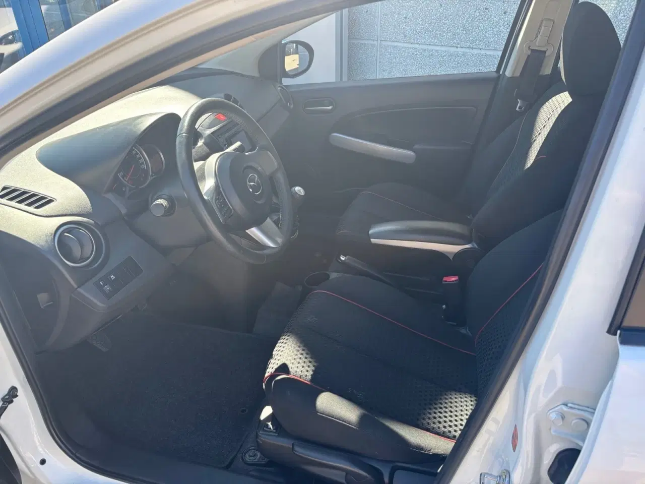 Billede 5 - Mazda 2 1,3 Advance