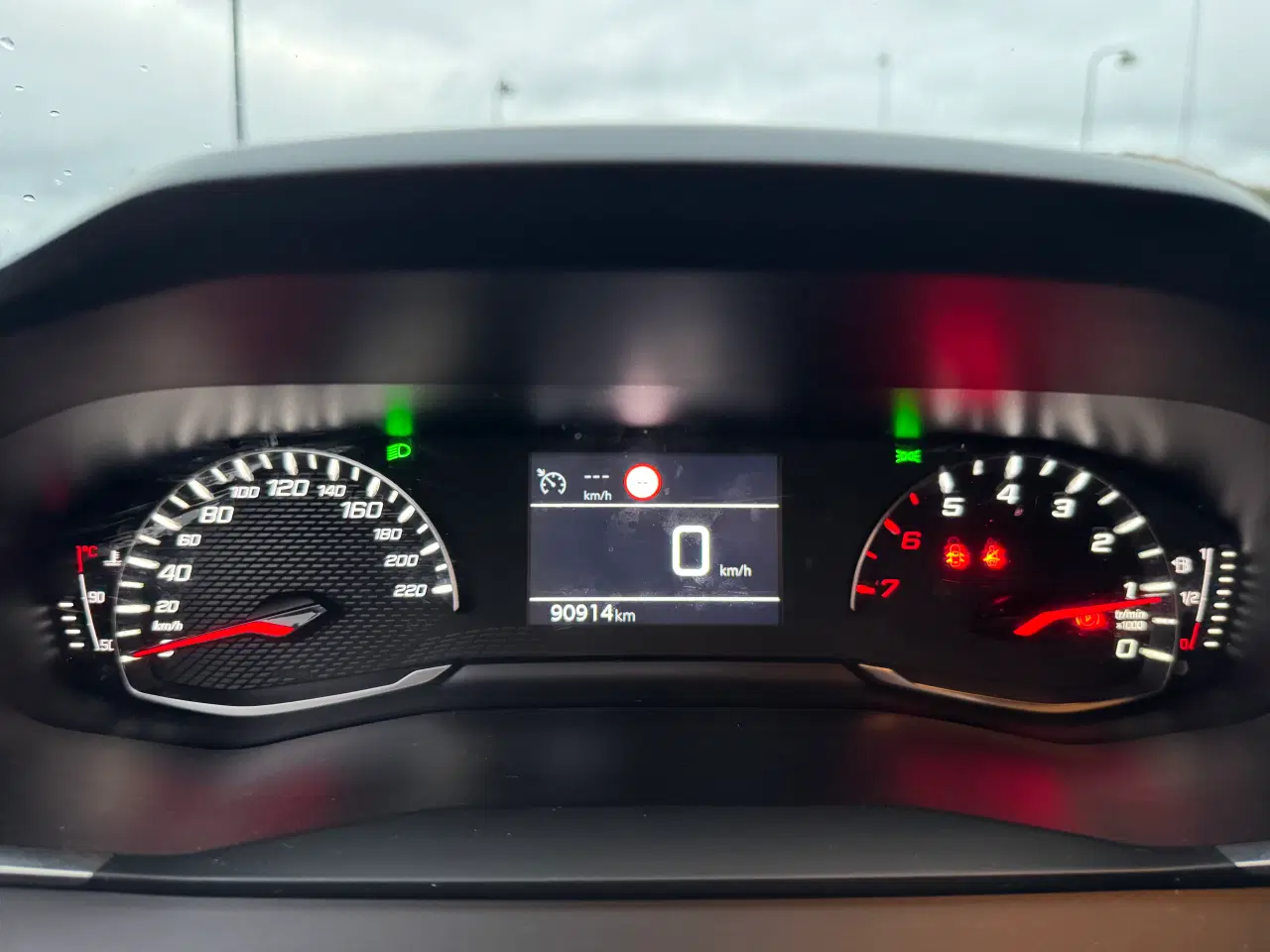 Billede 7 - Peugeot 208, årgang 20/21