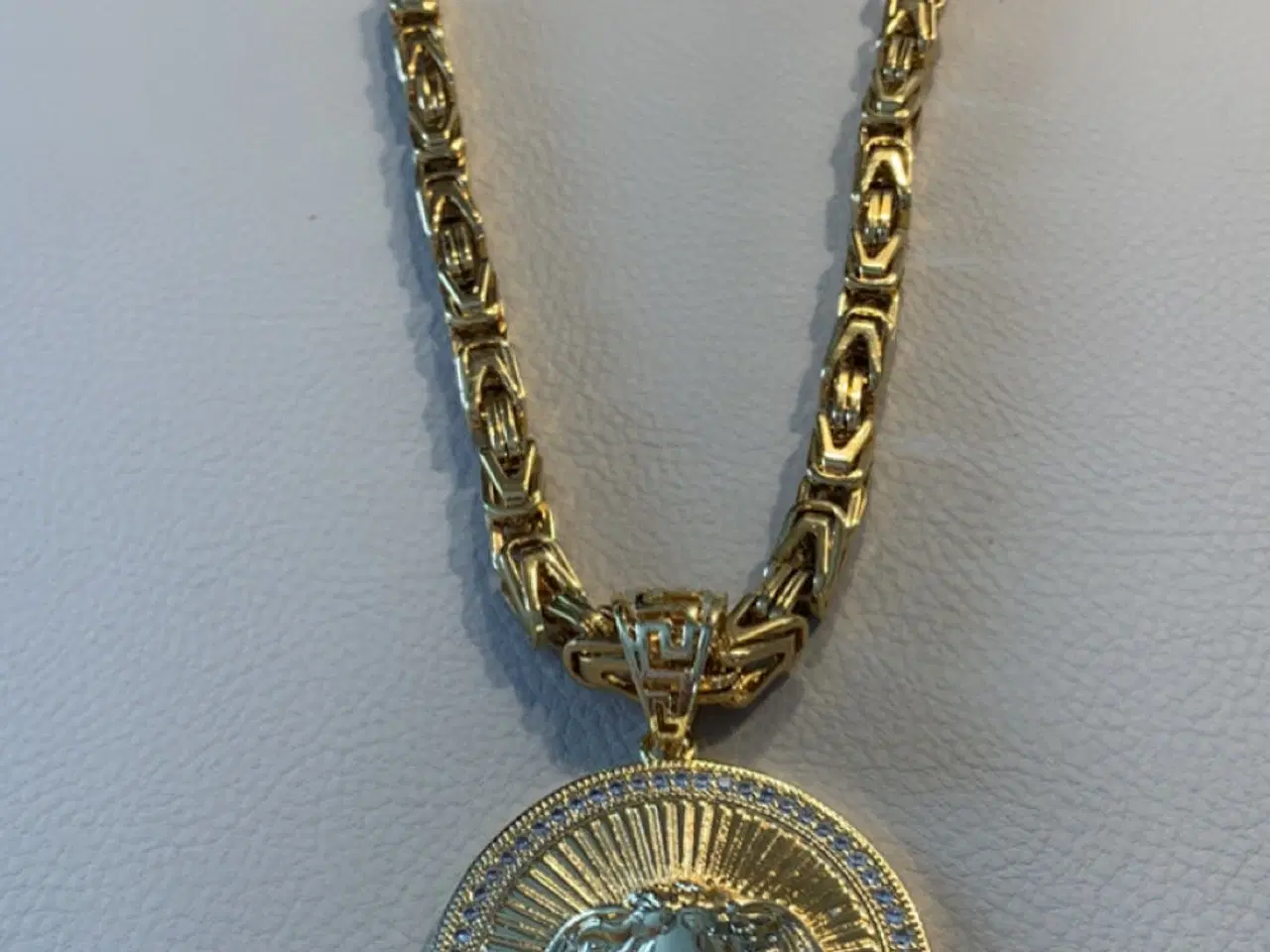 Billede 1 - Goldfilled kongekæde med medusa