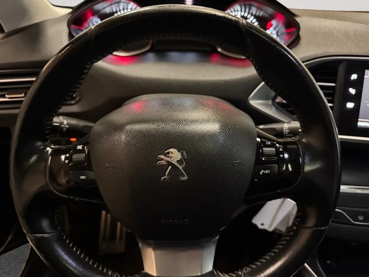 Billede 6 - Peugeot 308 1,6 BlueHDi 120 Allure Sky SW