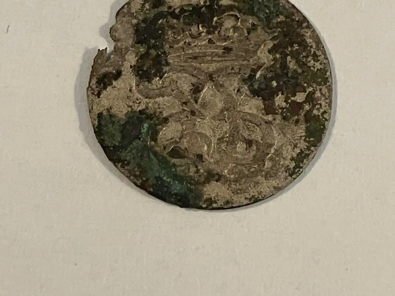 Billede 2 - 1 Skilling 1686 - Dårlig stand