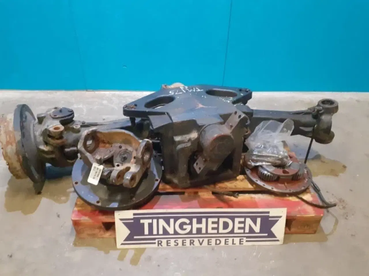 Billede 1 - New Hollad TM 175 SS Foraksel 