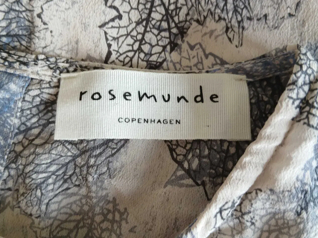 Billede 5 - Kjole. ROSEMUNDE. Small/36