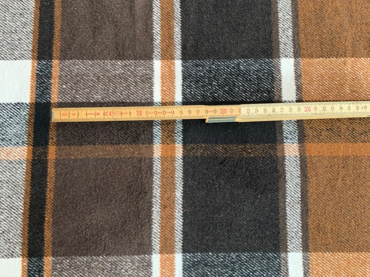 Billede 3 - Kraftig uld flannel