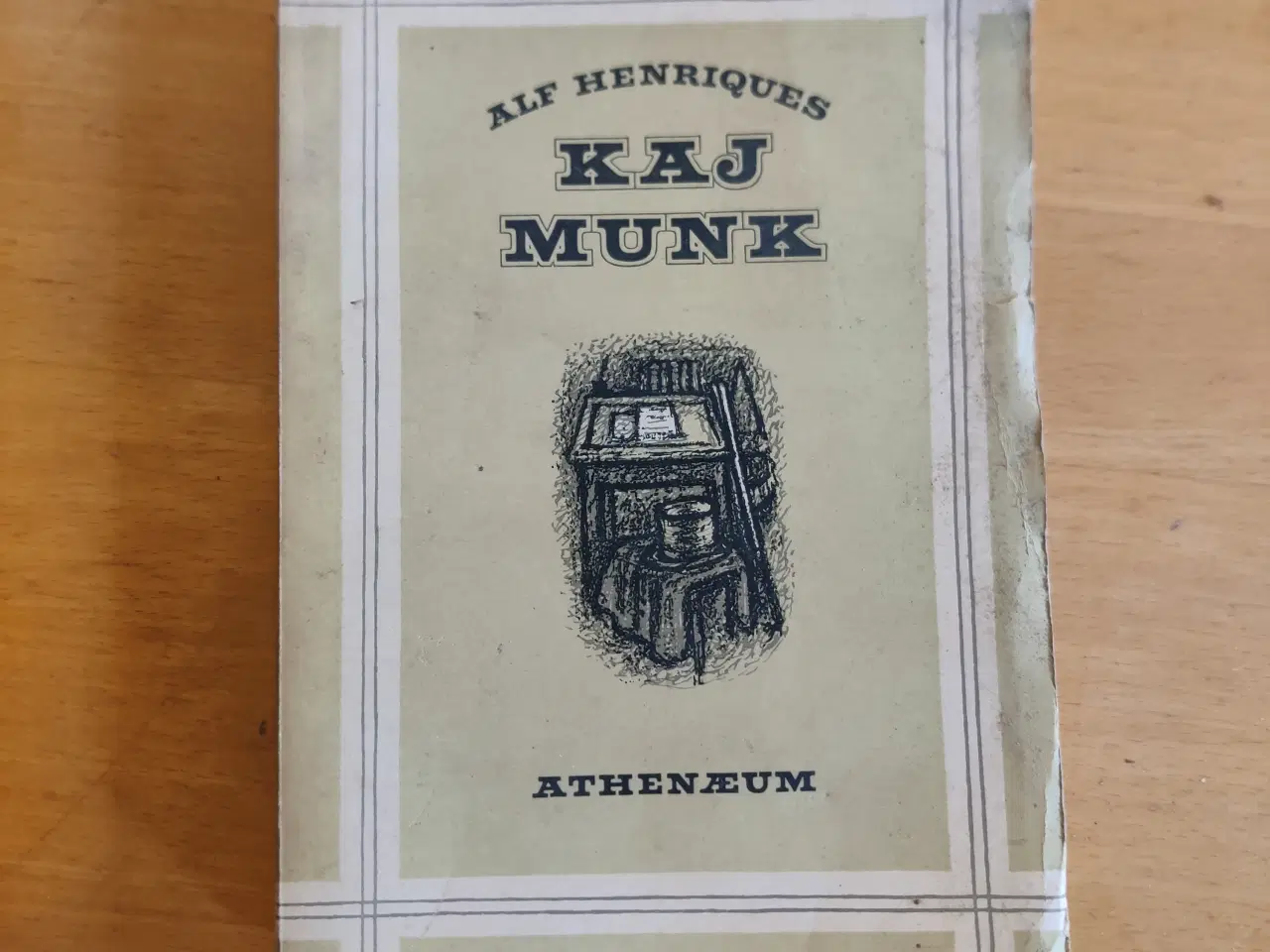 Billede 1 - Kaj Munk, Athenæum