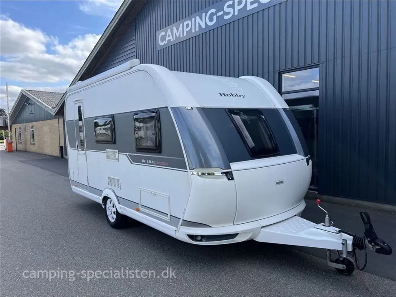 Billede 2 - 2015 - Hobby De Luxe Edition 440 SF   2015 Hobby 440 SF De Luxe Edition med markise fra 2020 - se den nu hos Camping-Specialisten.dk Aahus.