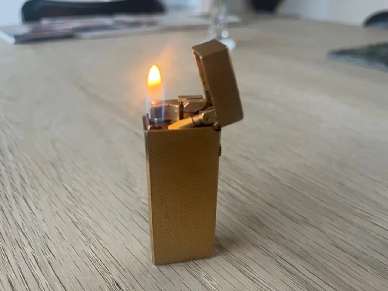 Billede 4 - Dunhill ligther er gjort i stand se kvittering