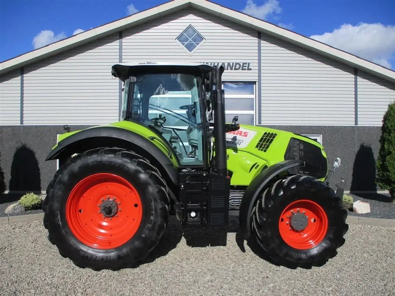 Billede 3 - CLAAS Axion 830 Med frontlift og luft anlæg.