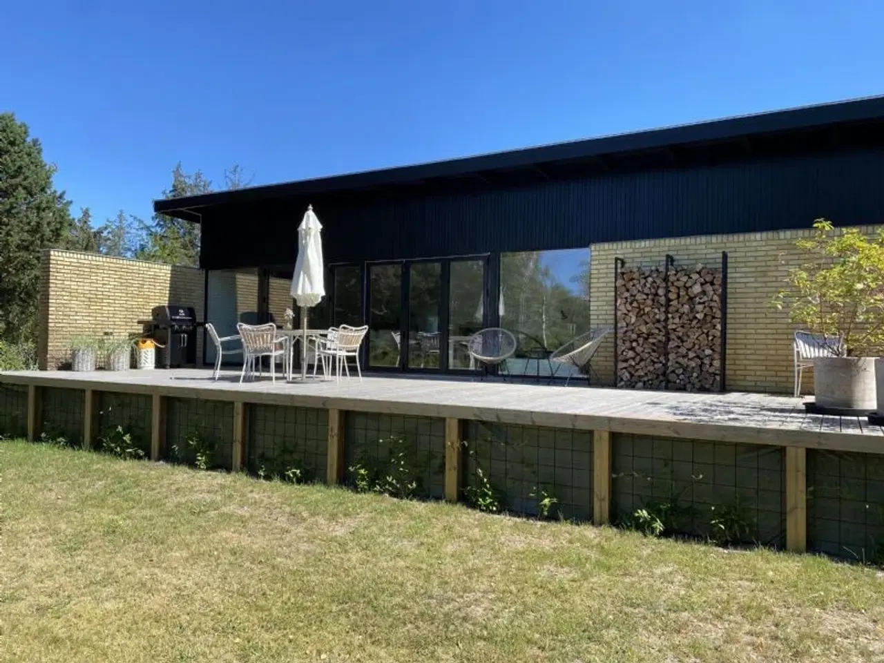 Billede 5 - Hus t�t p� strand, marina, indk�b og Golfbaner