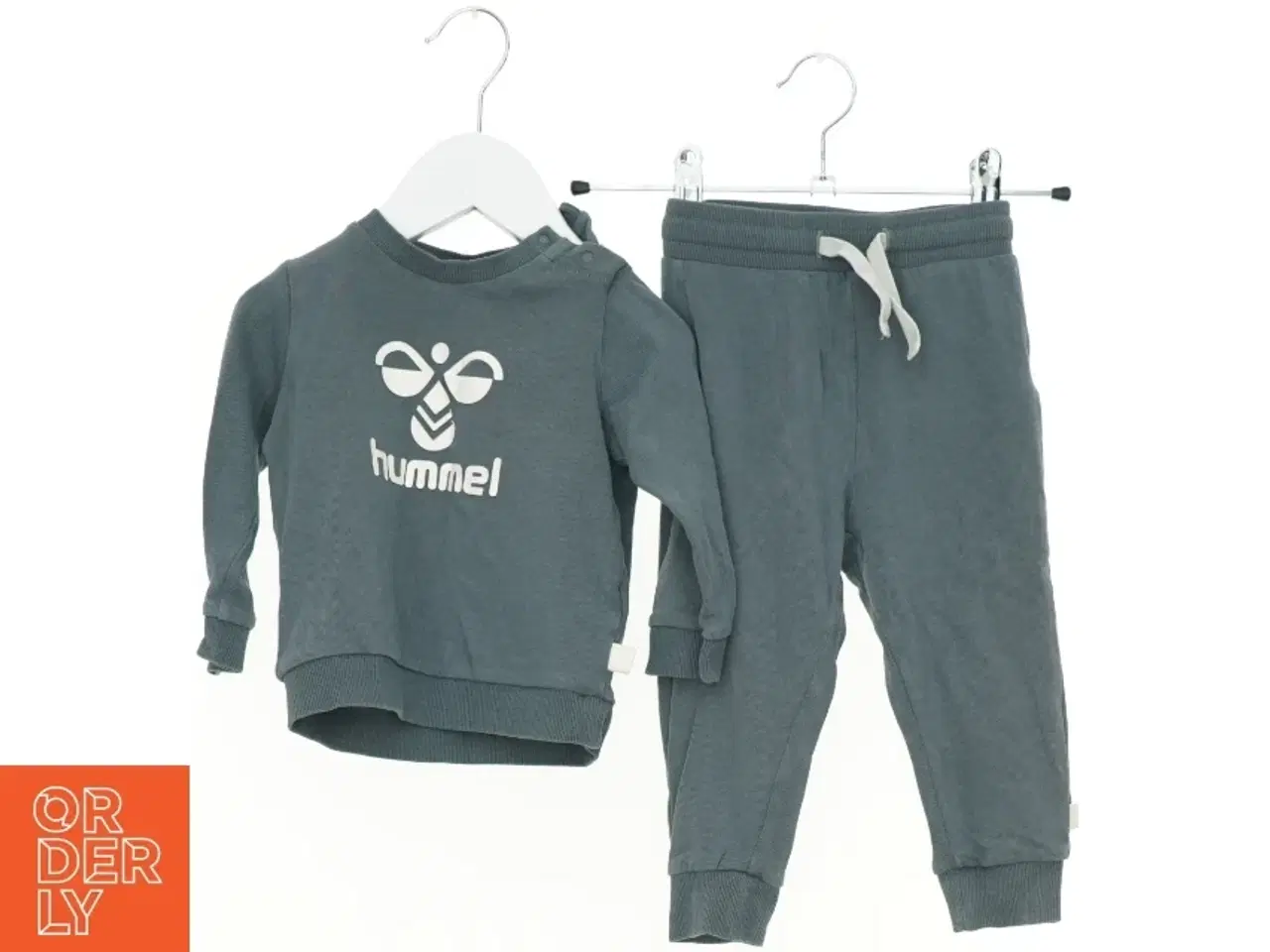 Billede 1 - Sæt træningstøj til børn fra Hummel (str. 74 cm)