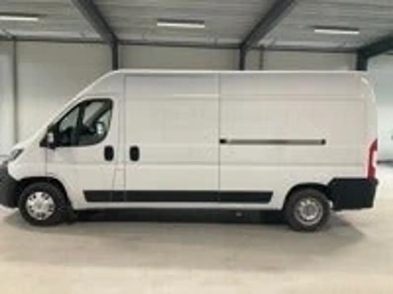 Billede 7 - Peugeot Boxer 333 2,2 BlueHDi 140 L3H2 Premium