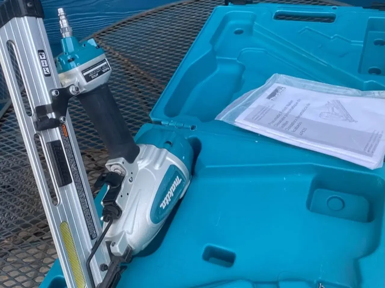 Billede 3 - Makita sat ned . borehammer og sømpistol