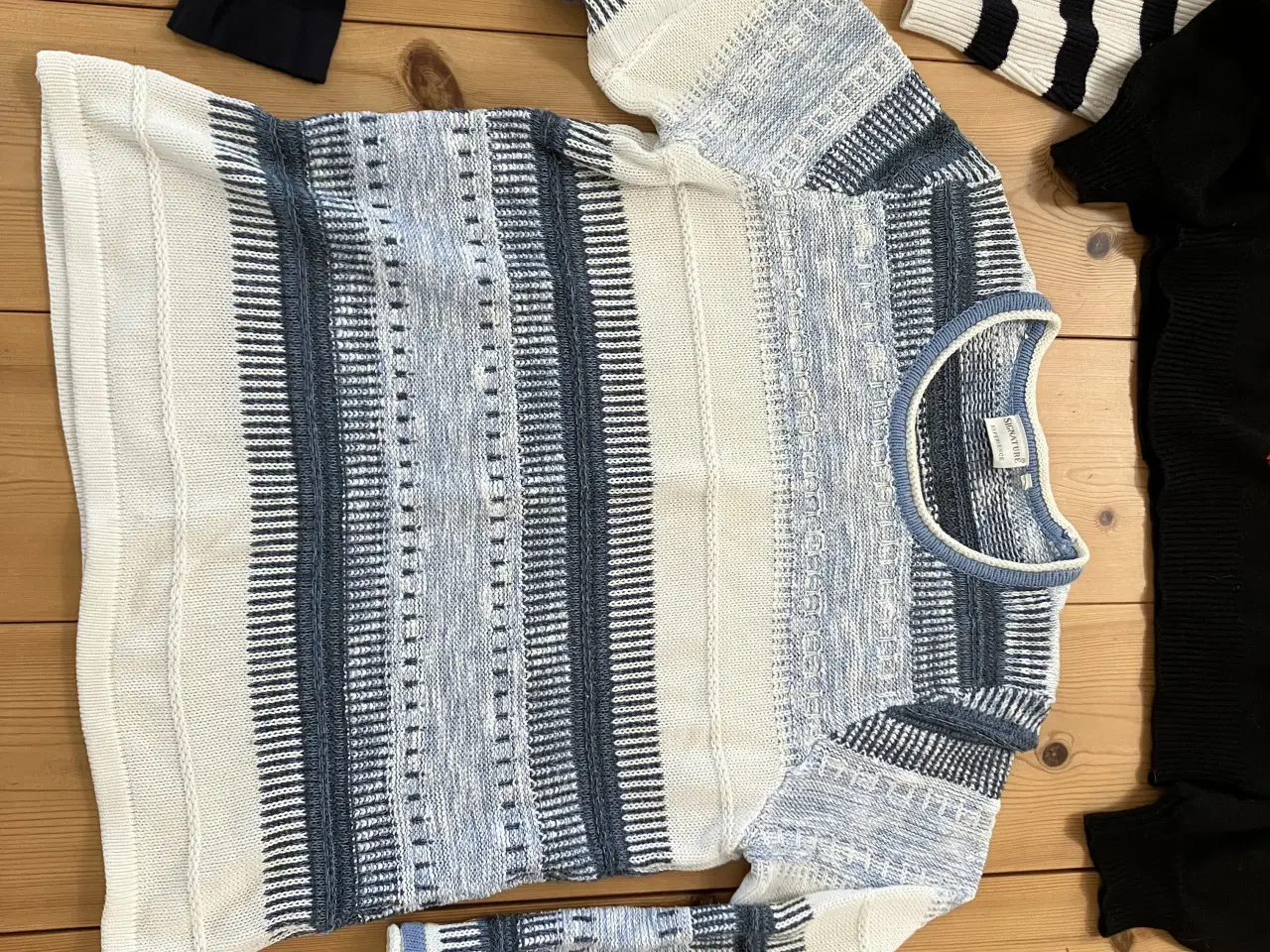 Billede 4 - 6 bluser / trøjer