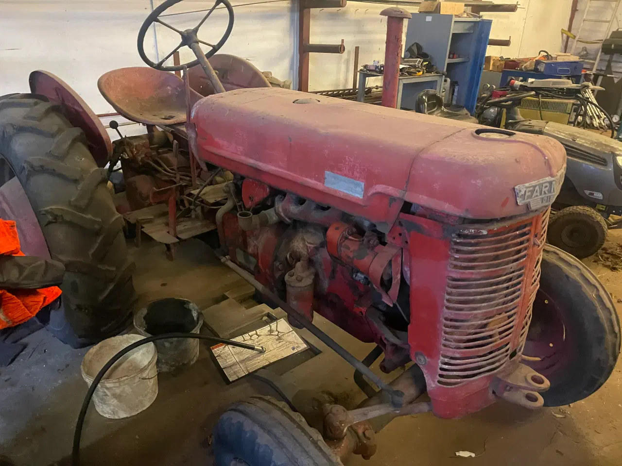 Billede 1 - Farmall Diesel veterantraktor