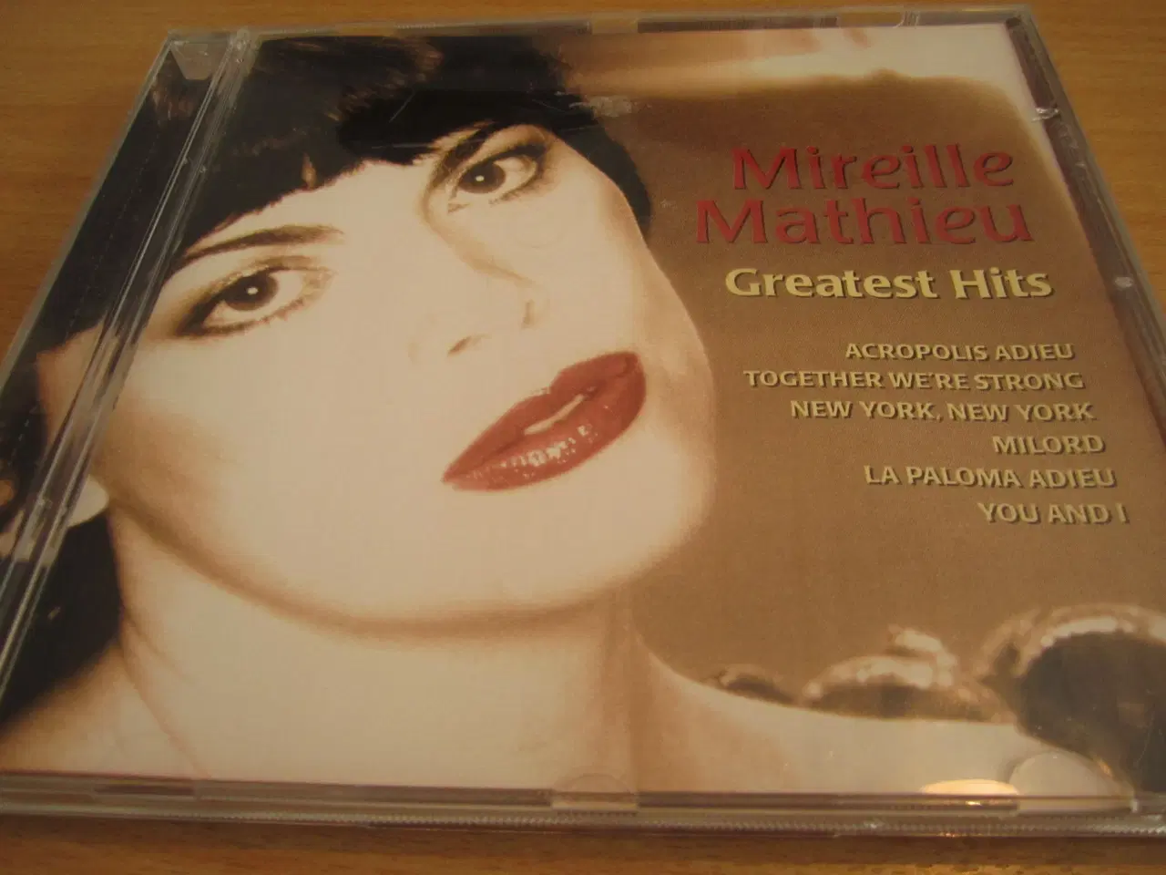 Billede 1 - MIREILLE MATHIEU: Greatest Hits.