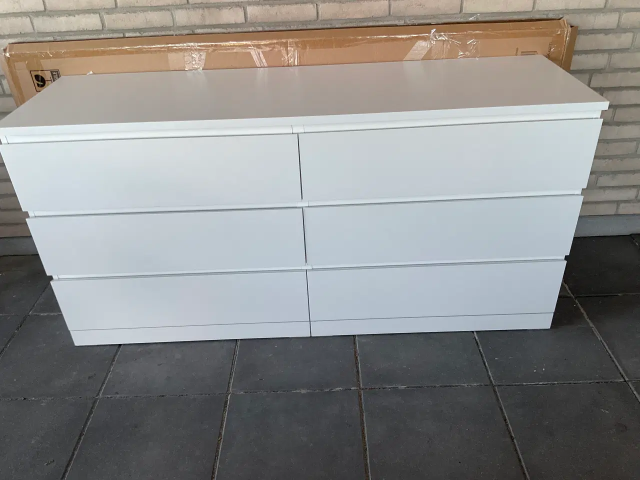 Billede 3 - Malm Kommode fra Ikea med 6 skuffer