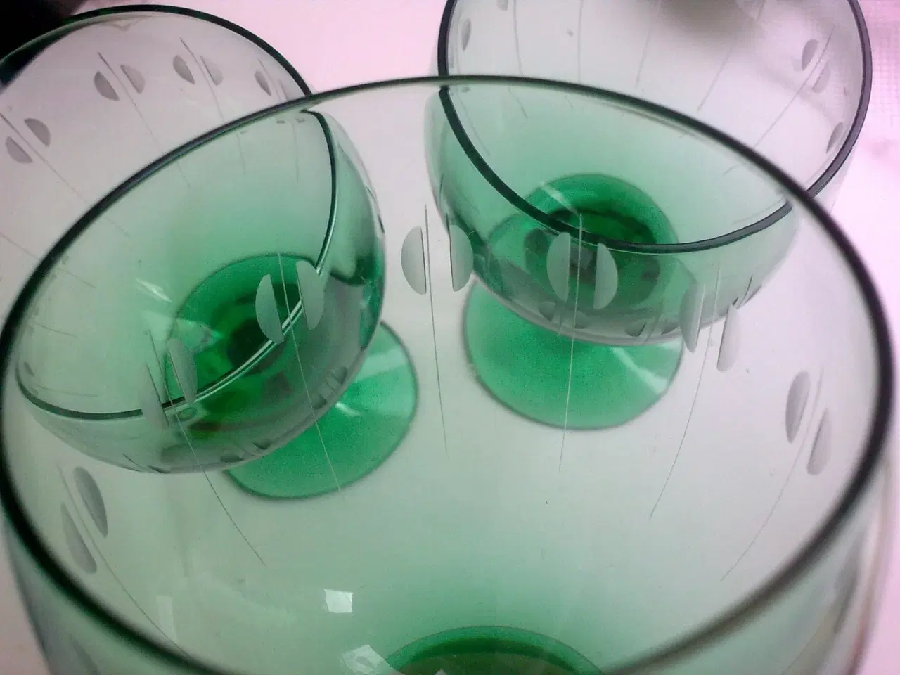 Billede 5 - Grøn VINglas dansk RETRO 12 stk. & stjerner