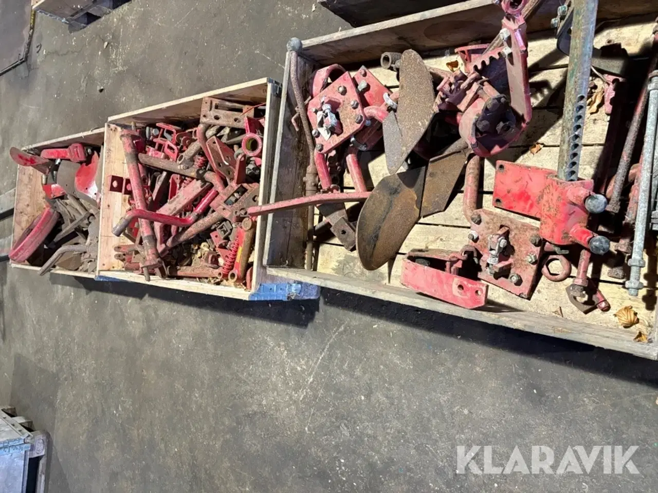 Billede 3 - Blandet lot plovdele til skjold / Kongskilde