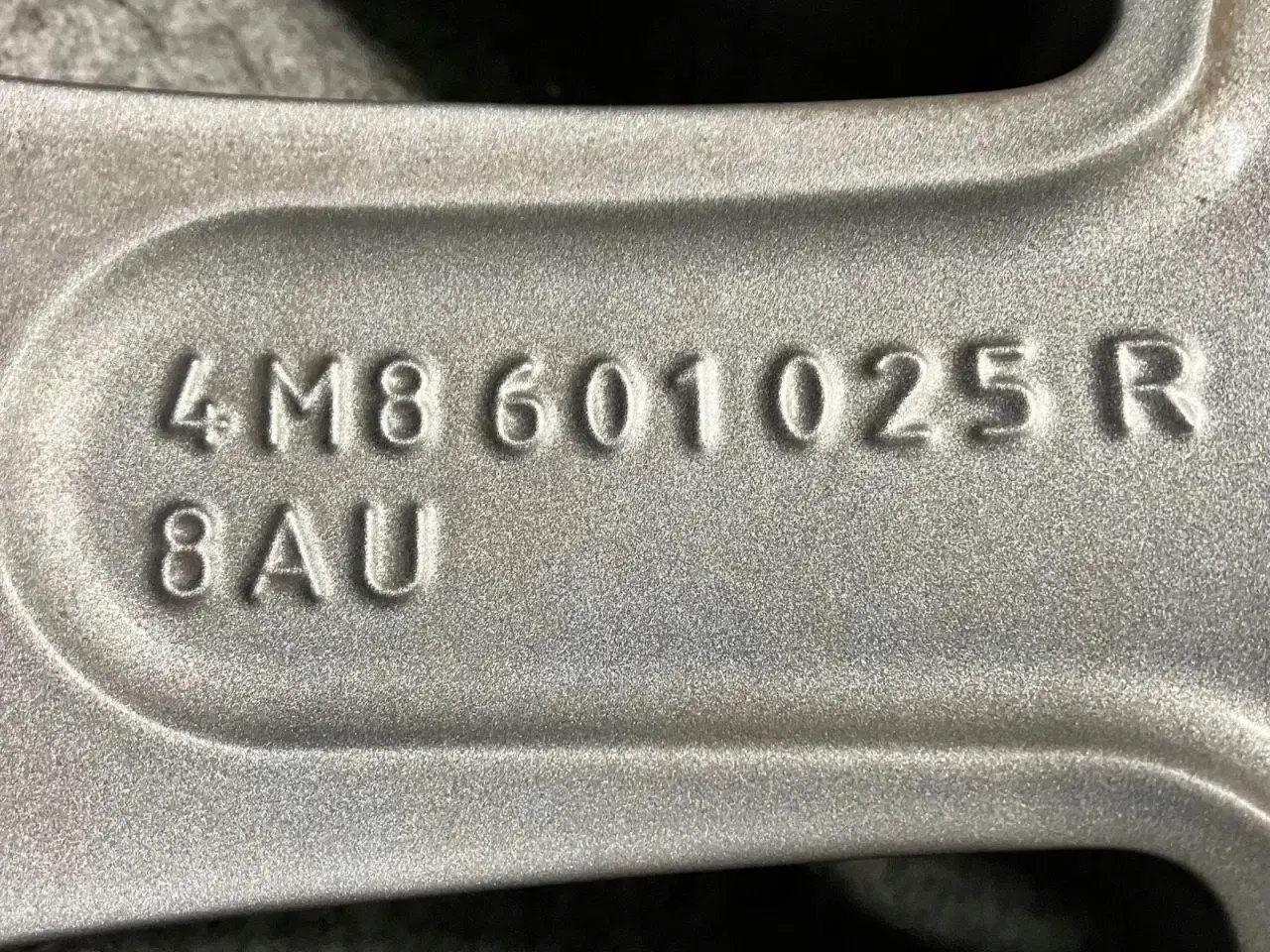 Billede 6 - ALUFÆLGE AUDI Q8 RSQ8 23"