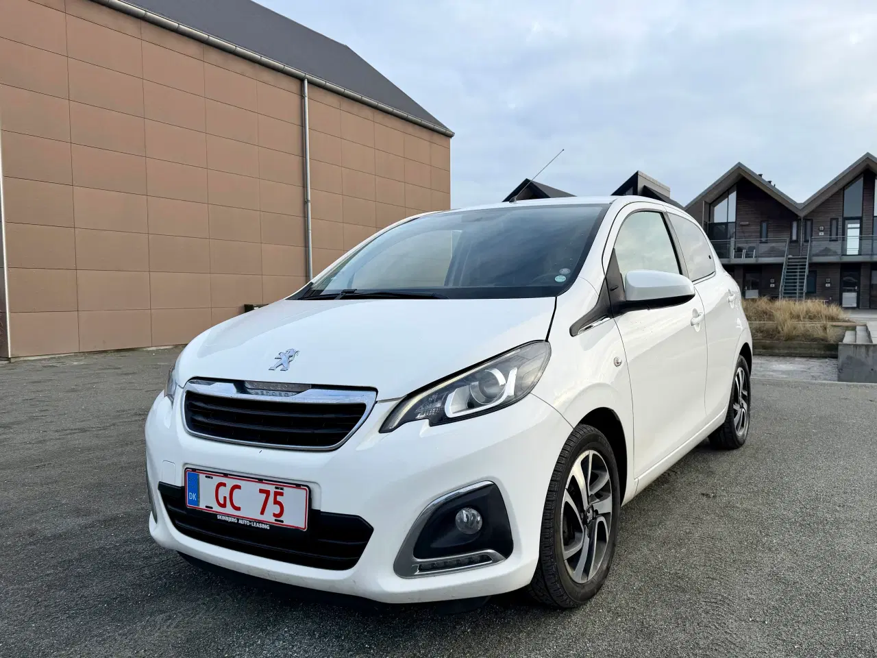 Billede 1 - Peugeot 108 Allure 5-dørs – 2017