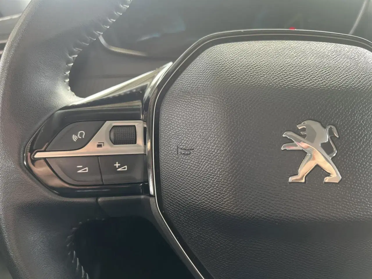 Billede 12 - Peugeot e-2008 50 Active Pack