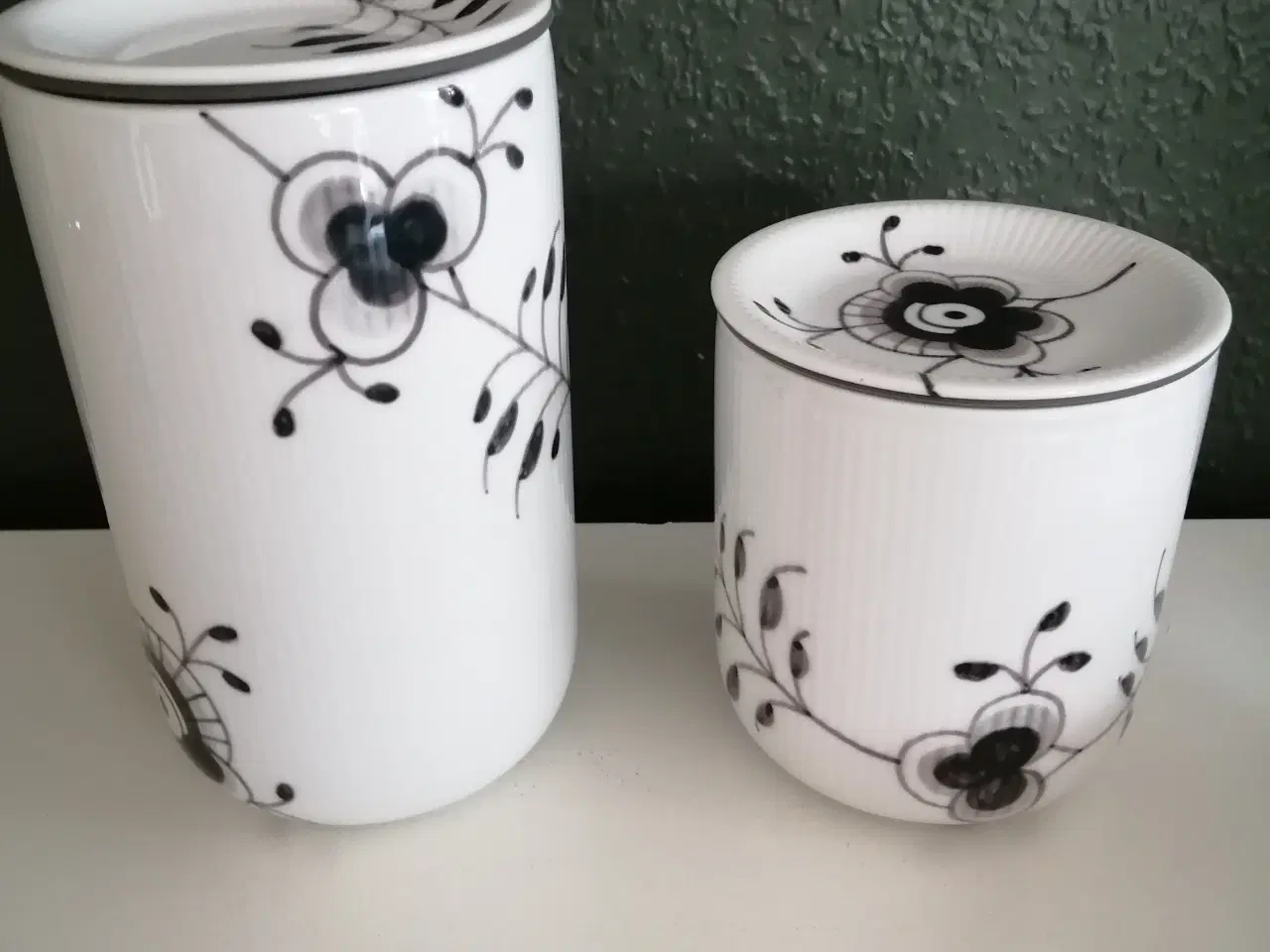 Billede 1 - Royal Copenhagen mega sort Krukker 