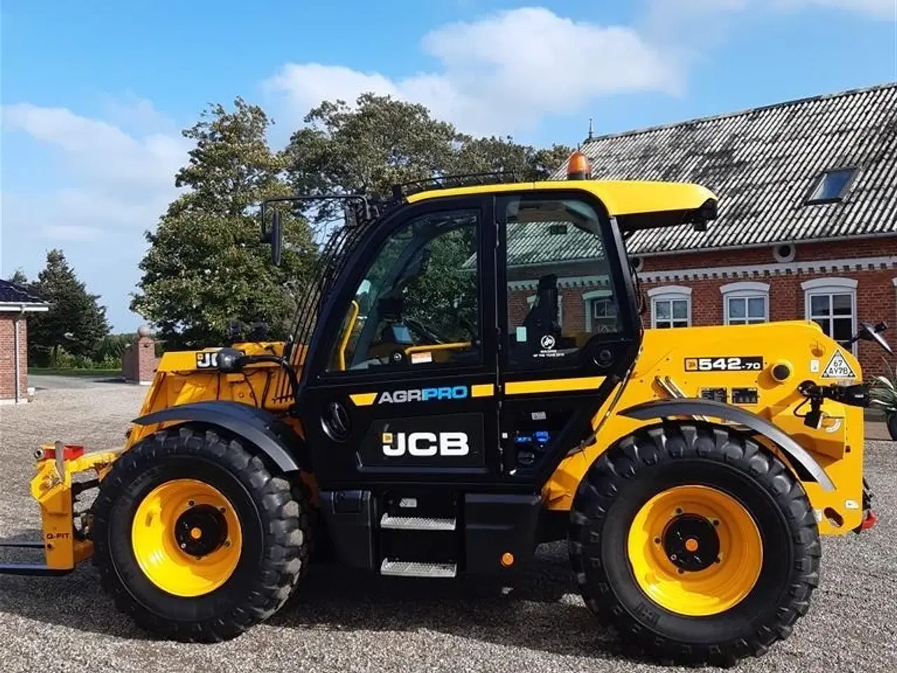 Billede 1 - JCB 542-70 AGRI PRO med kun 1738 timer som ny.