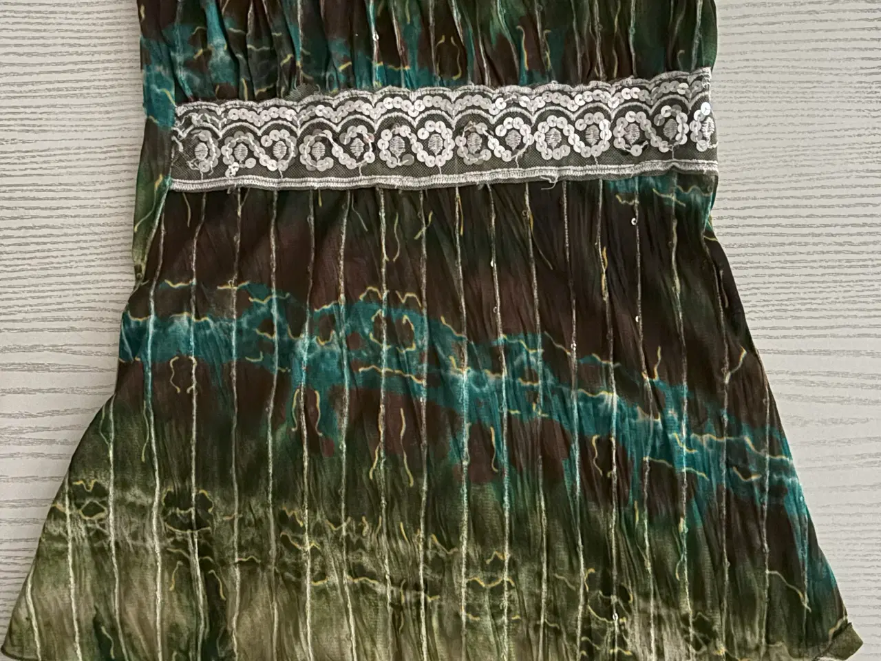 Billede 2 - Top/Overdel, Vegas Paris str. M