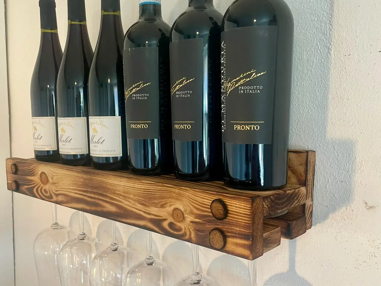 Billede 2 - Vinhylde af træ