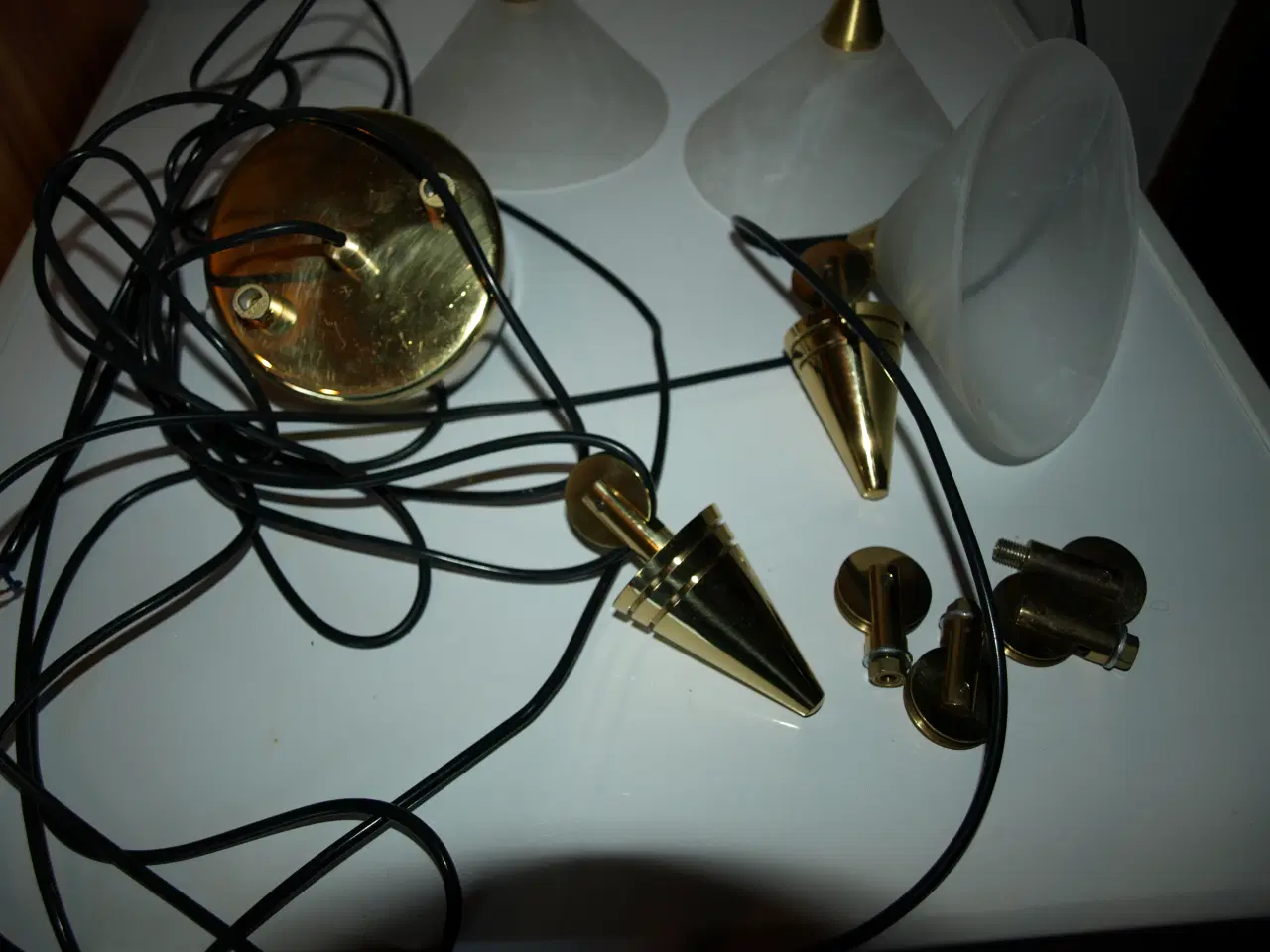 Billede 5 - Loftslampe m/glasskærme