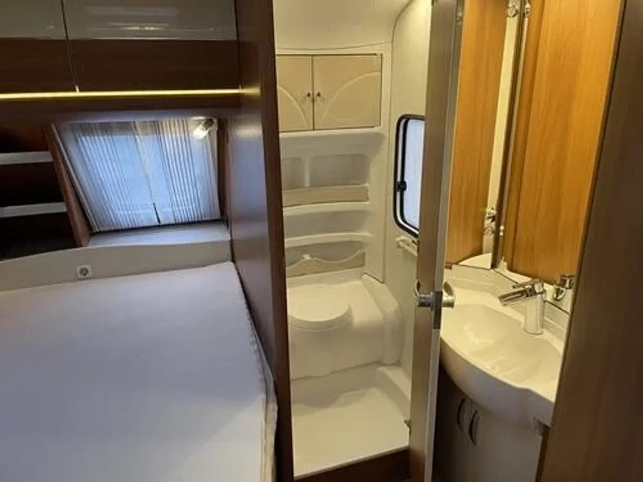 Billede 9 - Hobby EXCELLENT 540 UFe