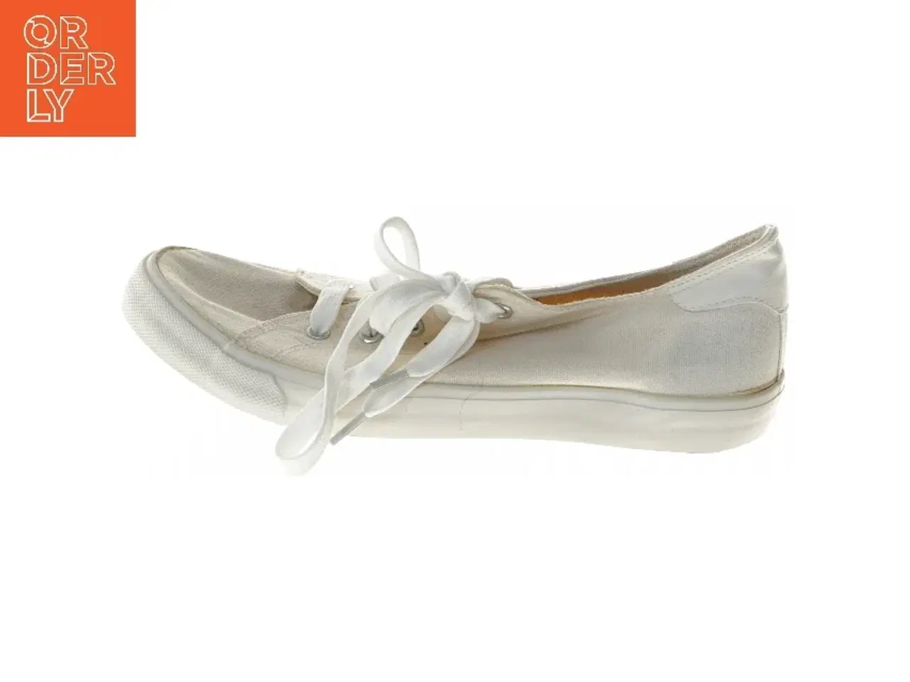 Billede 1 - Hvide sneakers (str. 28 cm)