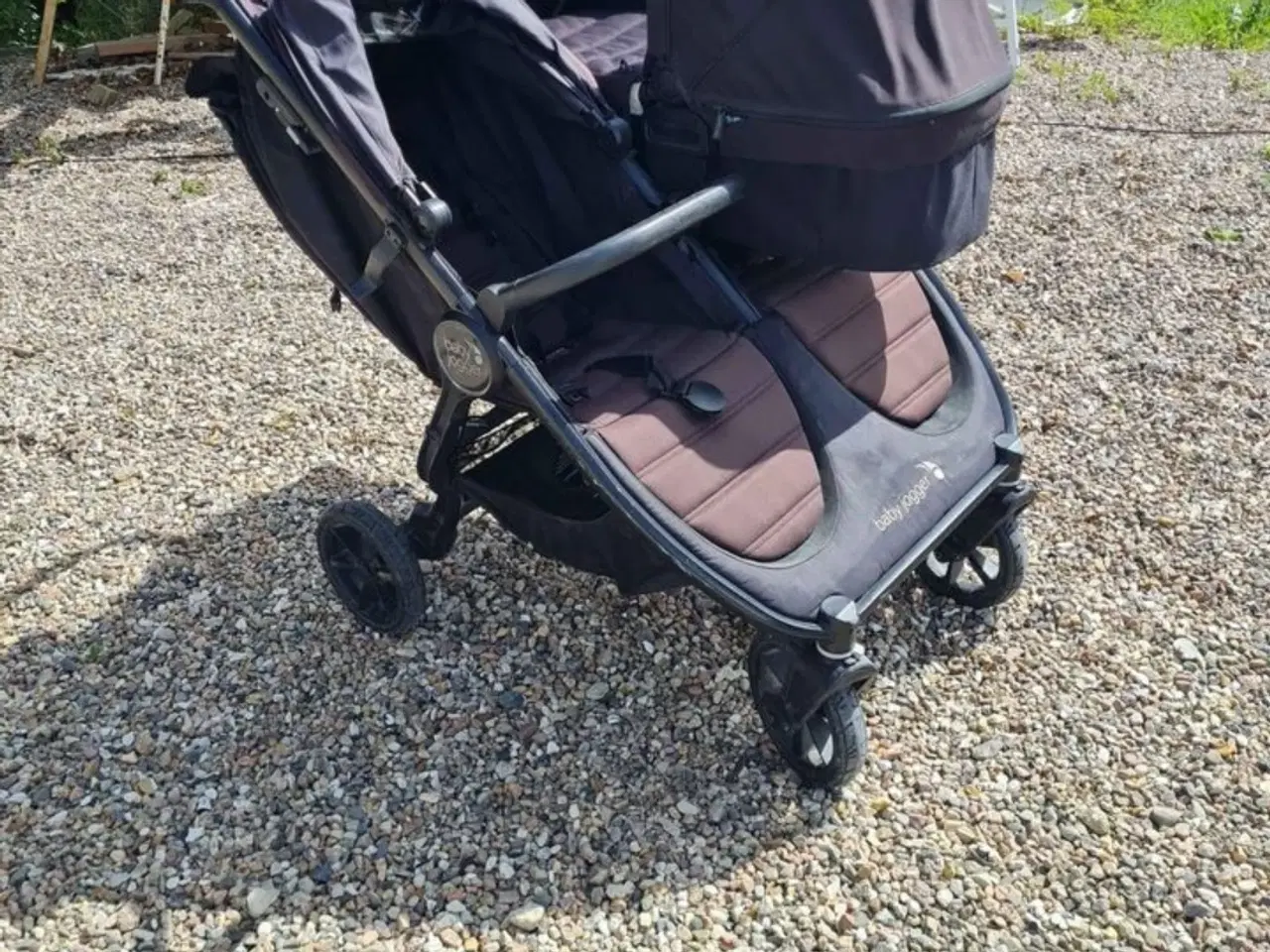 Billede 2 - Søskendevogn. Babyjogger city mini gt 2