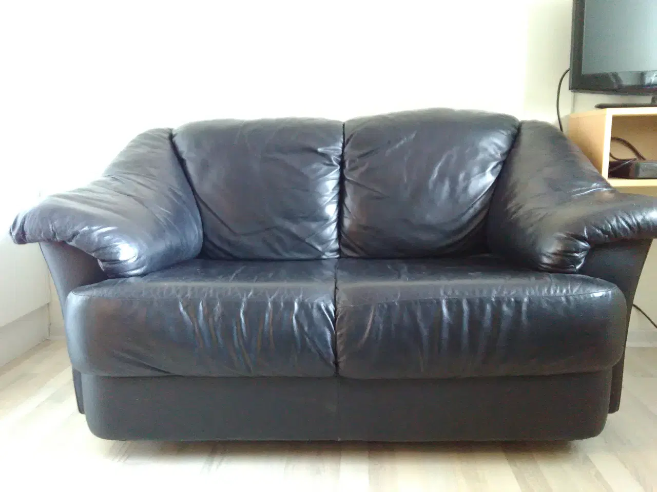 Billede 2 - 2 pers sofa i læder