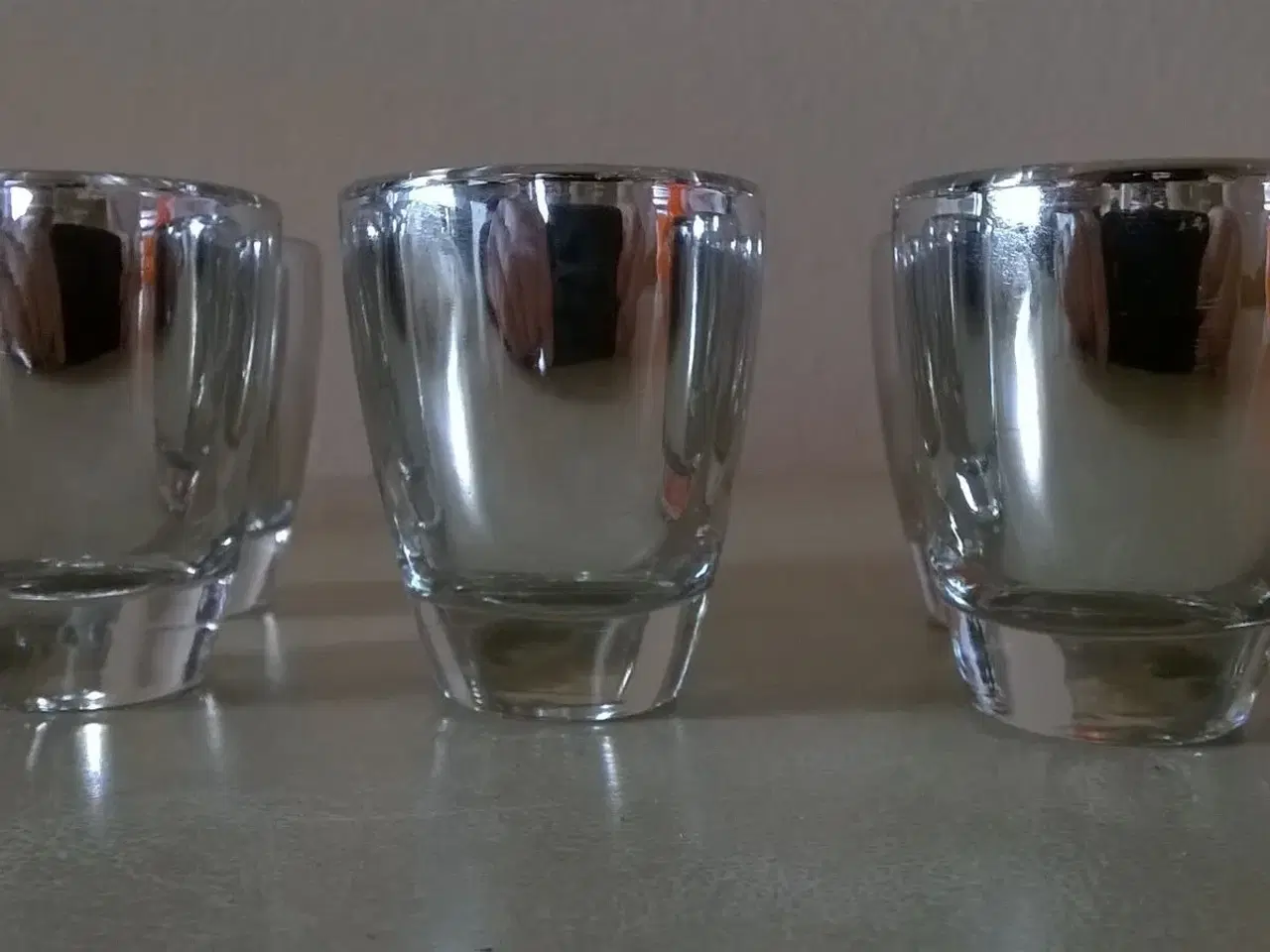 Billede 1 - Snapseglas i sølvlook