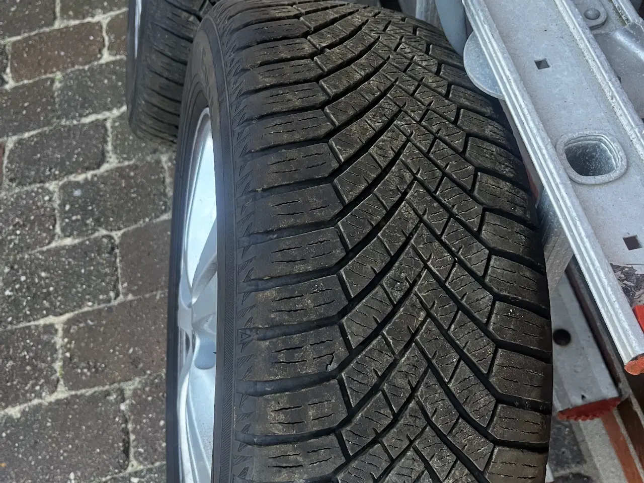 Billede 2 - 16” vinterhjul Ford Mondeo / 5x108