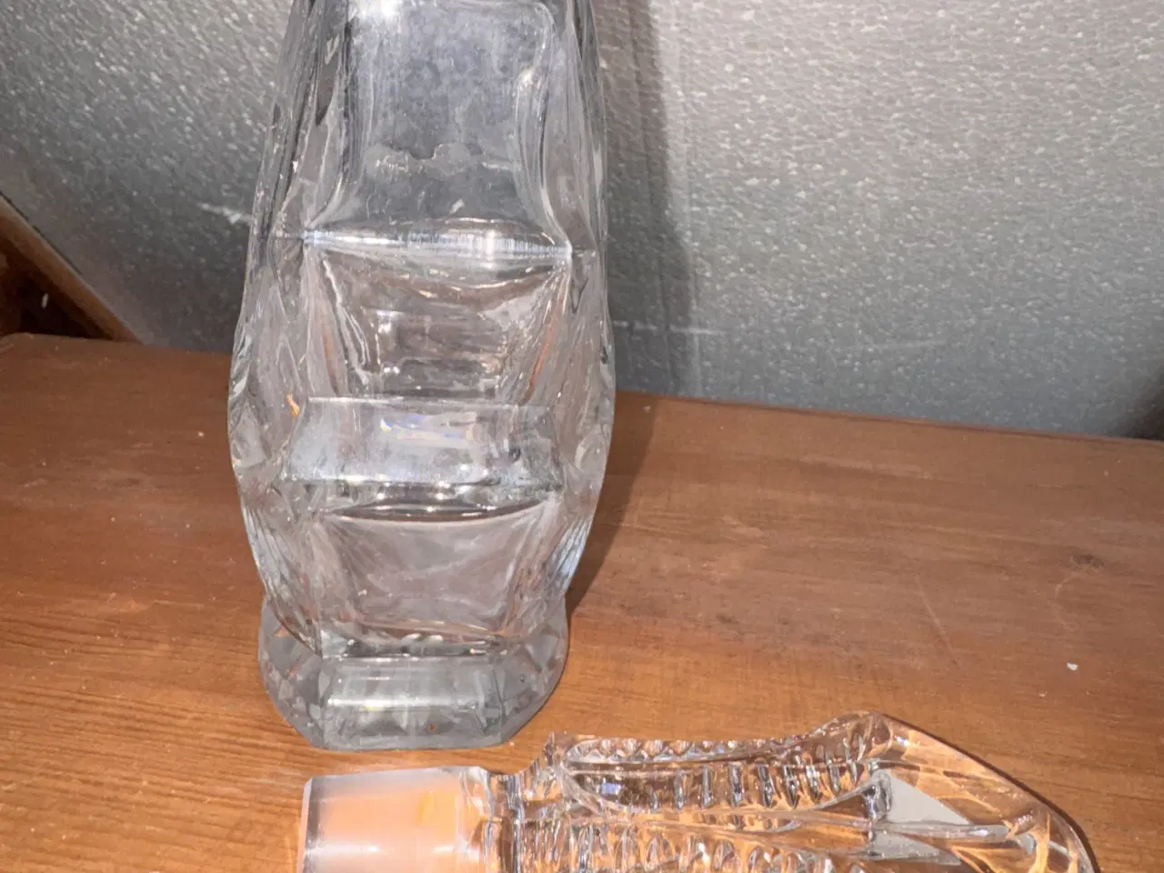 Billede 3 - Smuk karaffel med prop