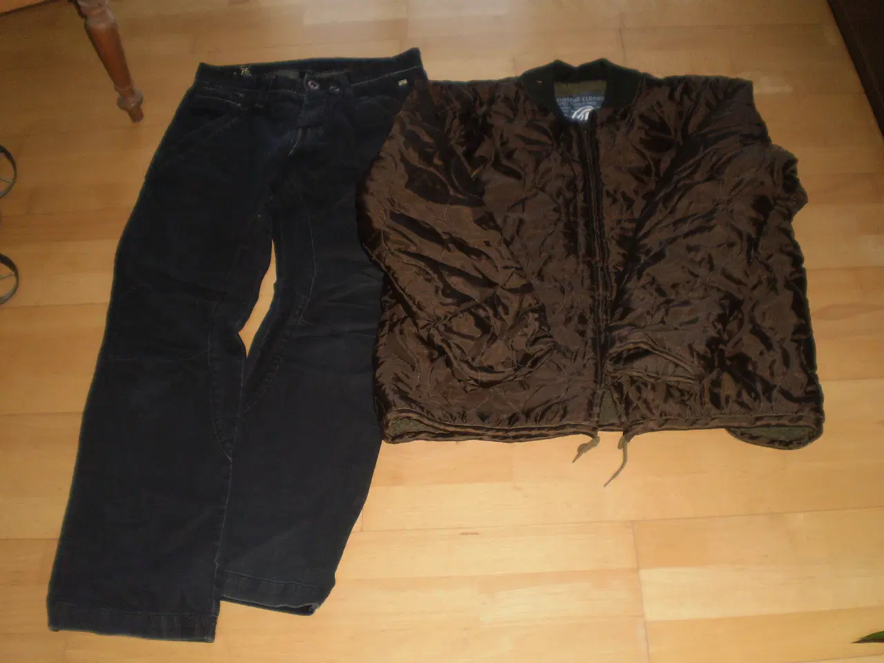 Billede 9 - Dame sommer frakke samt m.a. tøj, se annoncen.